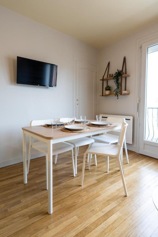 Tours Centre - Proche Gare - Parking Velo - Balcon - Arrivee Autonome Apartment Ngoại thất bức ảnh